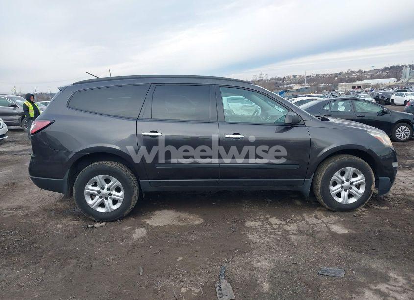 Photo 13 of 2014 Chevrolet Traverse LS (VIN 1GNKRFED7EJ240118)