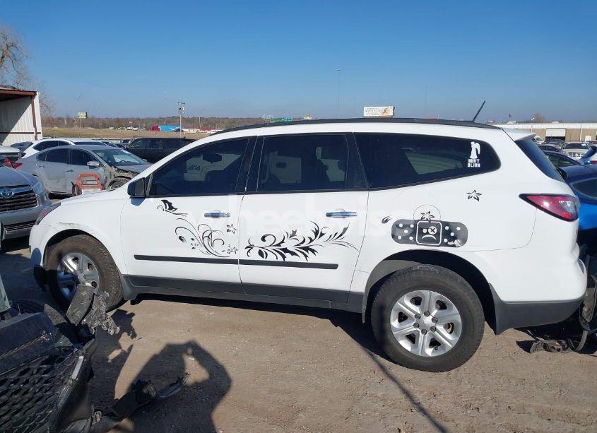 Photo 13 of 2016 Chevrolet Traverse LS (VIN 1GNKRFED7GJ323003)