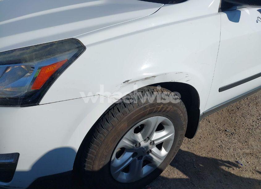 Photo 6 of 2016 Chevrolet Traverse LS (VIN 1GNKRFED7GJ323003)