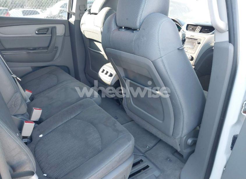 Photo 8 of 2016 Chevrolet Traverse LS (VIN 1GNKRFED7GJ323003)