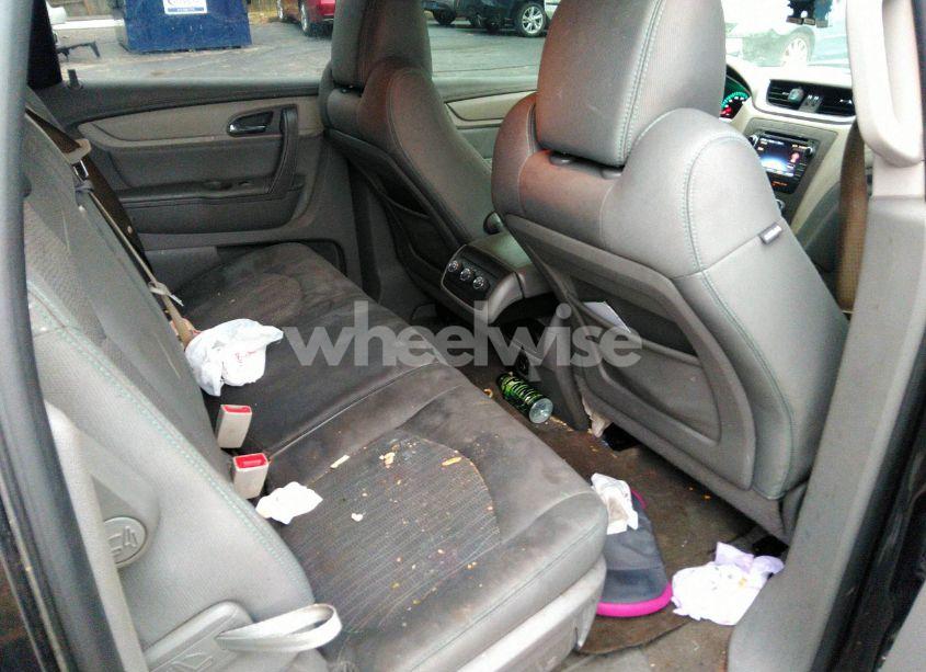 Photo 8 of 2017 Chevrolet Traverse LS (VIN 1GNKRFED7HJ198280)