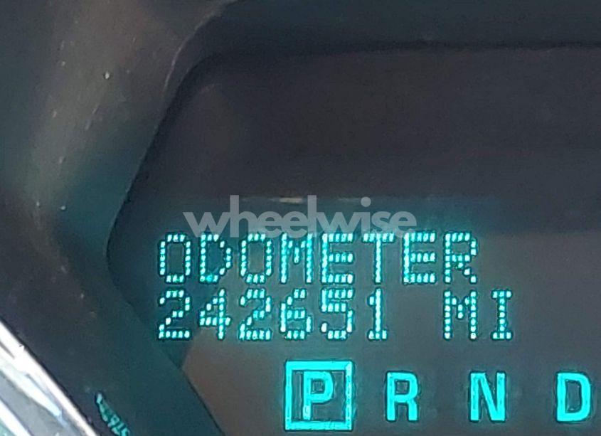 Photo 16 of 2017 Chevrolet Traverse LS (VIN 1GNKRFED7HJ219256)