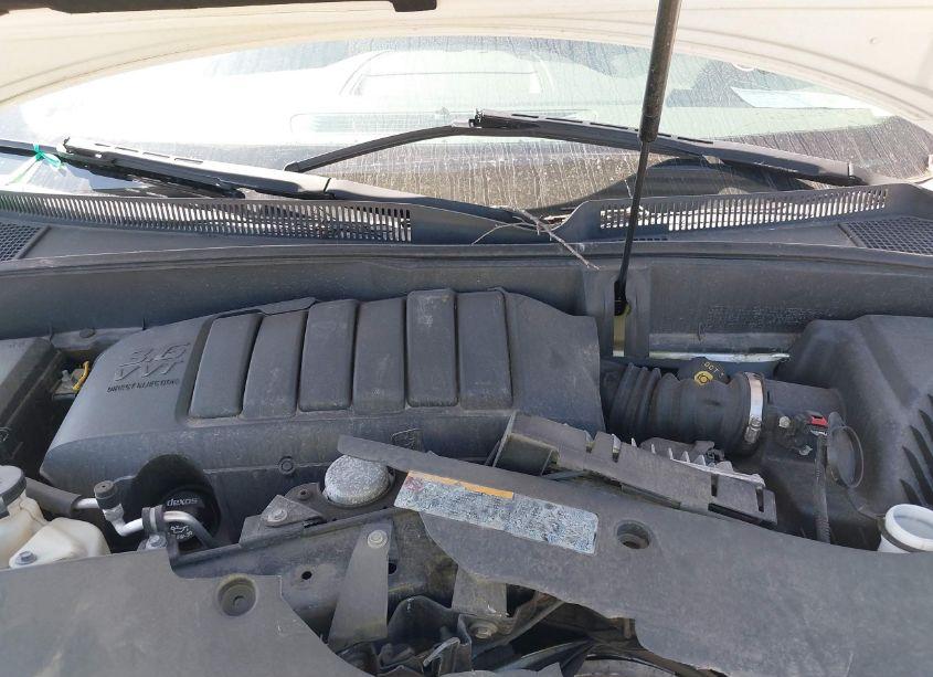 Photo 10 of 2017 Chevrolet Traverse LS (VIN 1GNKRFED7HJ229253)