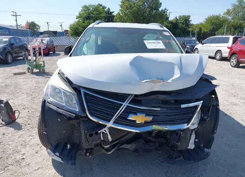 Photo 6 of 2017 Chevrolet Traverse LS (VIN 1GNKRFED7HJ229253)