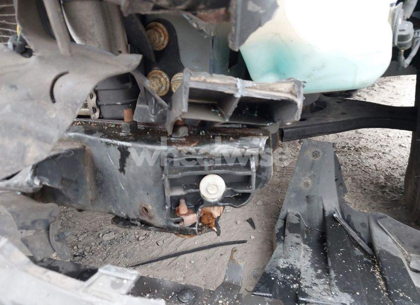 Photo 15 of 2011 Chevrolet Traverse LS (VIN 1GNKRFED8BJ299058)