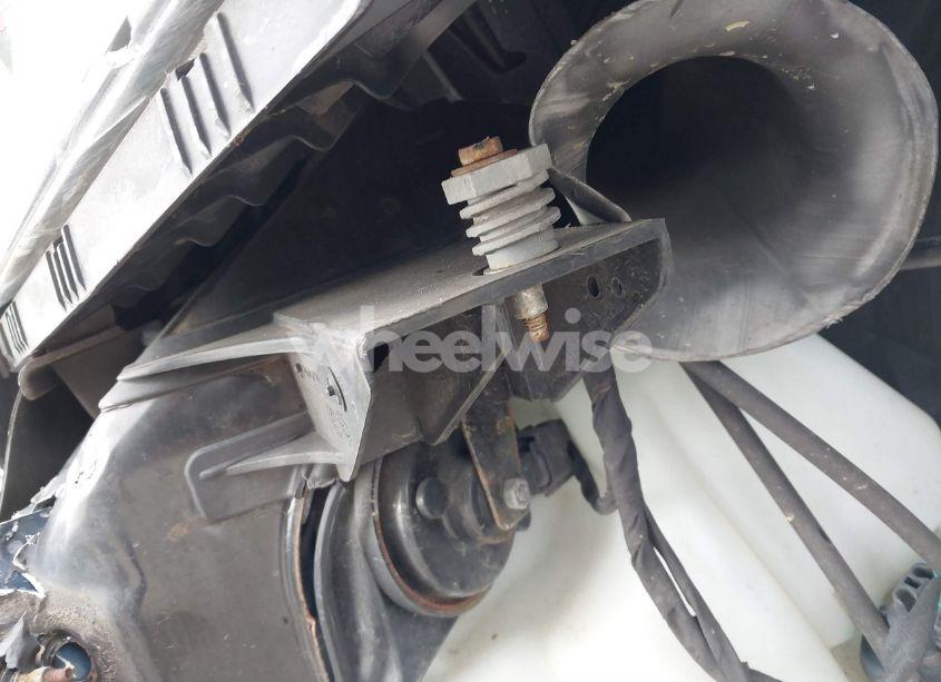 Photo 16 of 2011 Chevrolet Traverse LS (VIN 1GNKRFED8BJ299058)