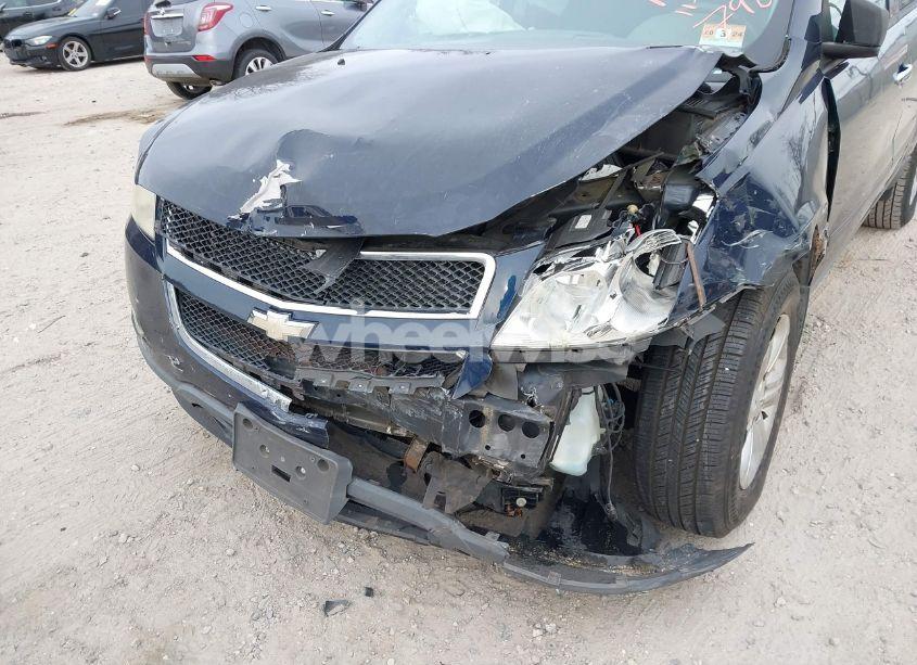 Photo 6 of 2011 Chevrolet Traverse LS (VIN 1GNKRFED8BJ299058)
