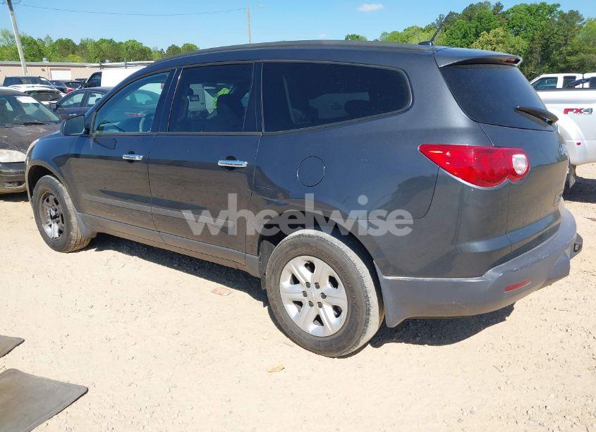 Photo 3 of 2012 Chevrolet Traverse LS (VIN 1GNKRFED8CJ294587)