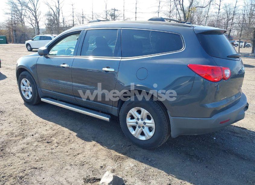 Photo 3 of 2012 Chevrolet Traverse LS (VIN 1GNKRFED8CJ384824)