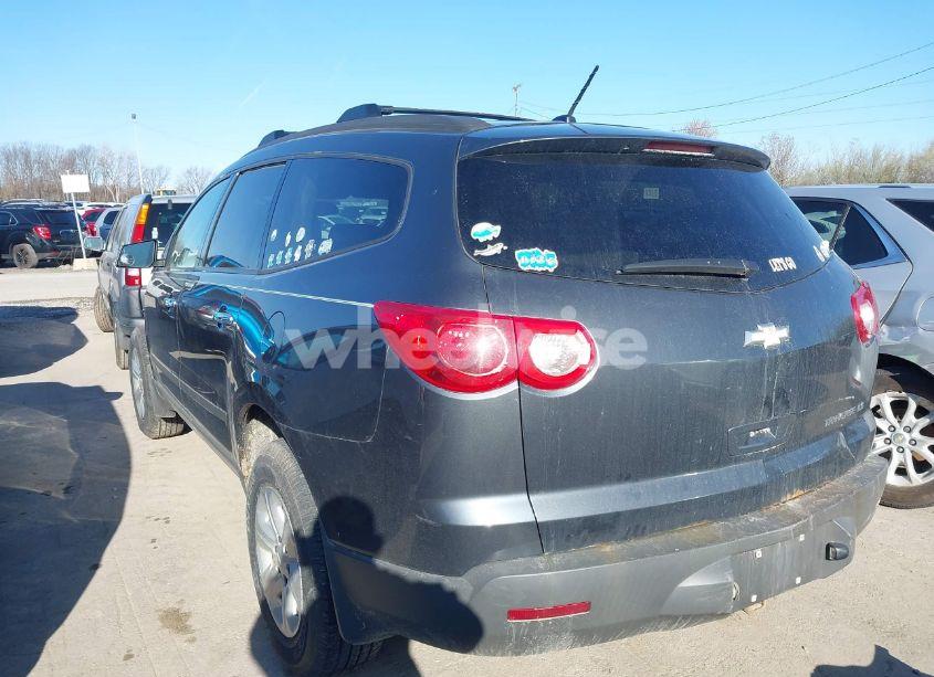 Photo 3 of 2012 Chevrolet Traverse LS (VIN 1GNKRFED8CJ394365)