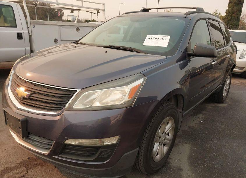 Photo 2 of 2013 Chevrolet Traverse LS (VIN 1GNKRFED8DJ126806)