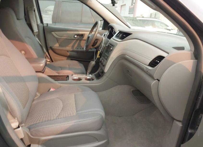 Photo 5 of 2013 Chevrolet Traverse LS (VIN 1GNKRFED8DJ126806)