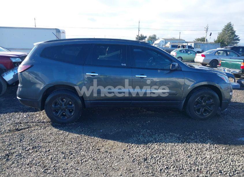 Photo 13 of 2013 Chevrolet Traverse LS (VIN 1GNKRFED8DJ203450)