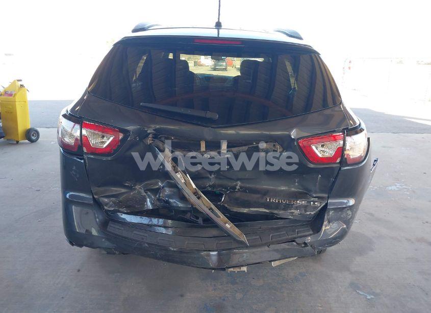 Photo 6 of 2014 Chevrolet Traverse LS (VIN 1GNKRFED8EJ209234)