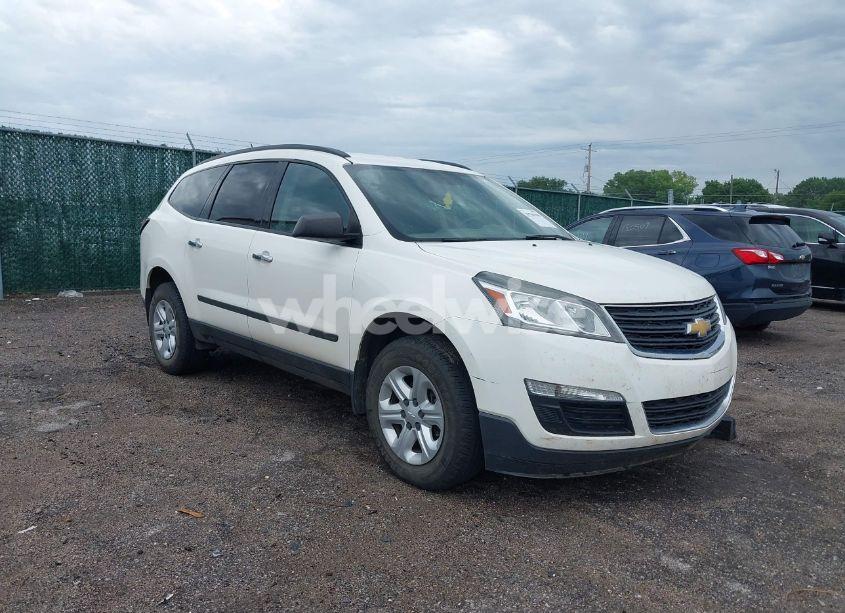 2014 Chevrolet Traverse LS (VIN 1GNKRFED8EJ232688) main photo