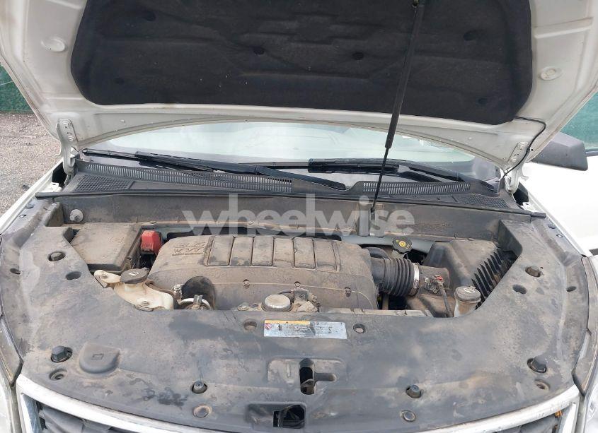 Photo 10 of 2014 Chevrolet Traverse LS (VIN 1GNKRFED8EJ232688)