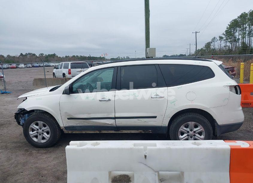 Photo 14 of 2015 Chevrolet Traverse LS (VIN 1GNKRFED8FJ252506)