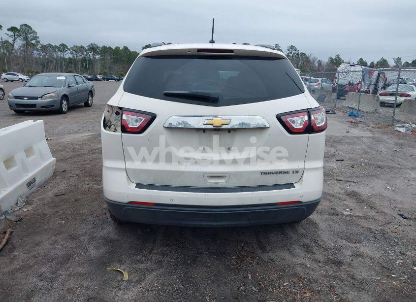 Photo 16 of 2015 Chevrolet Traverse LS (VIN 1GNKRFED8FJ252506)