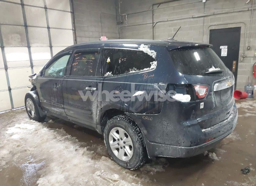 Photo 3 of 2015 Chevrolet Traverse LS (VIN 1GNKRFED8FJ290656)