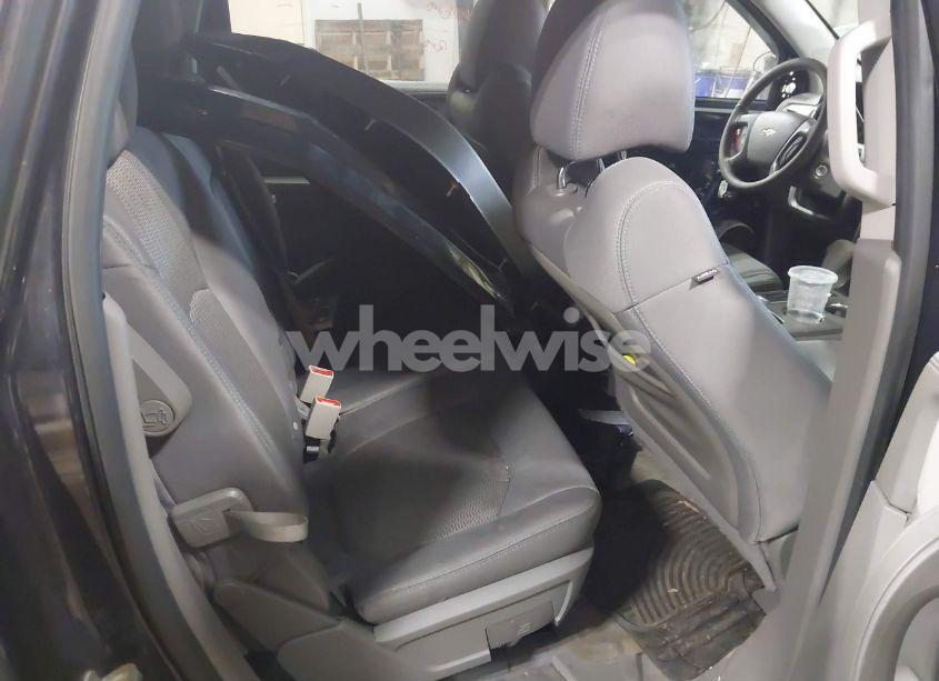 Photo 8 of 2015 Chevrolet Traverse LS (VIN 1GNKRFED8FJ290656)