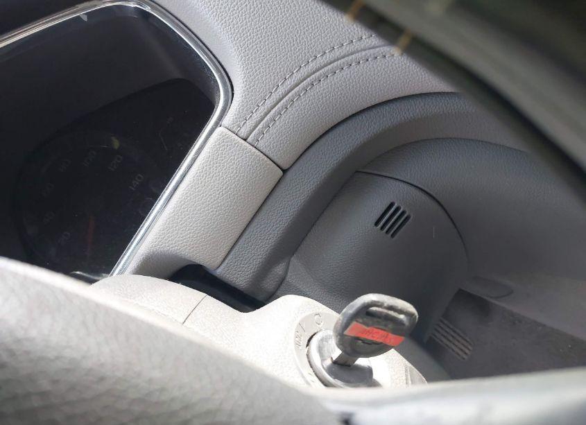 Photo 11 of 2017 Chevrolet Traverse LS (VIN 1GNKRFED8HJ205334)