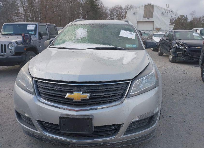 Photo 12 of 2017 Chevrolet Traverse LS (VIN 1GNKRFED8HJ205334)