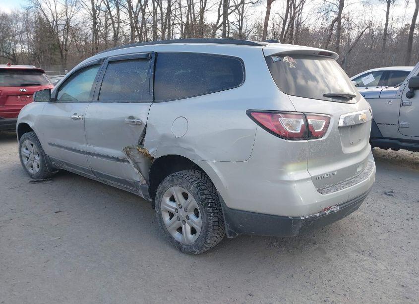 Photo 3 of 2017 Chevrolet Traverse LS (VIN 1GNKRFED8HJ205334)