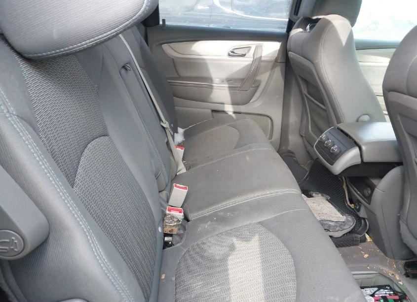 Photo 8 of 2017 Chevrolet Traverse LS (VIN 1GNKRFED8HJ205334)