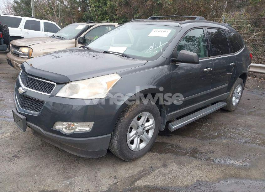 Photo 2 of 2012 Chevrolet Traverse LS (VIN 1GNKRFED9CJ370835)