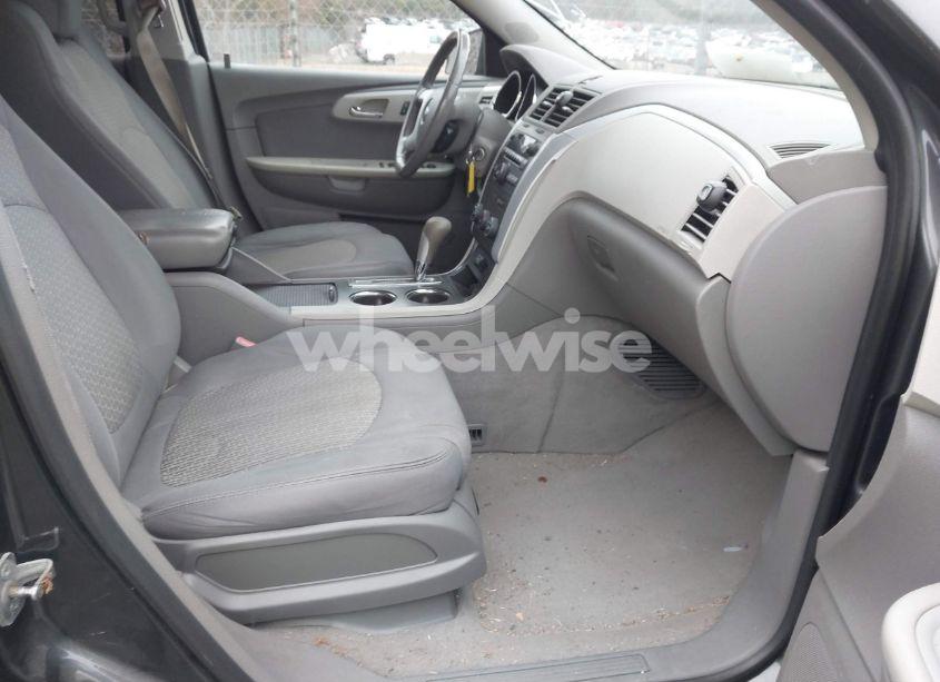 Photo 5 of 2012 Chevrolet Traverse LS (VIN 1GNKRFED9CJ370835)