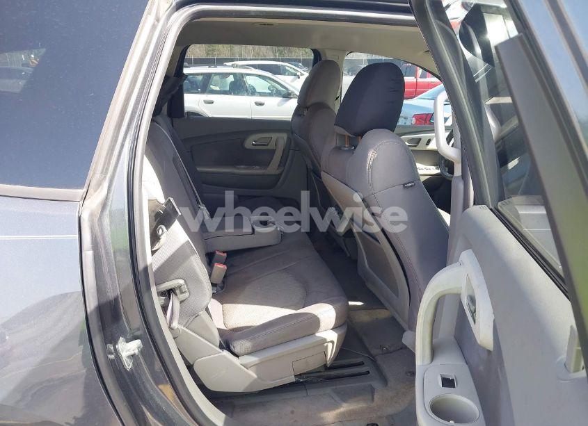 Photo 8 of 2012 Chevrolet Traverse LS (VIN 1GNKRFED9CJ415935)