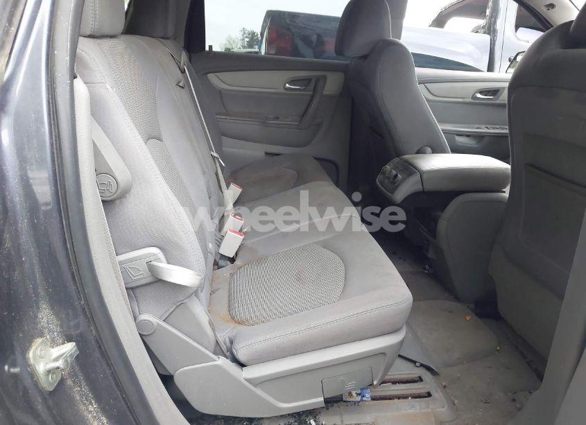 Photo 8 of 2014 Chevrolet Traverse LS (VIN 1GNKRFED9EJ223546)