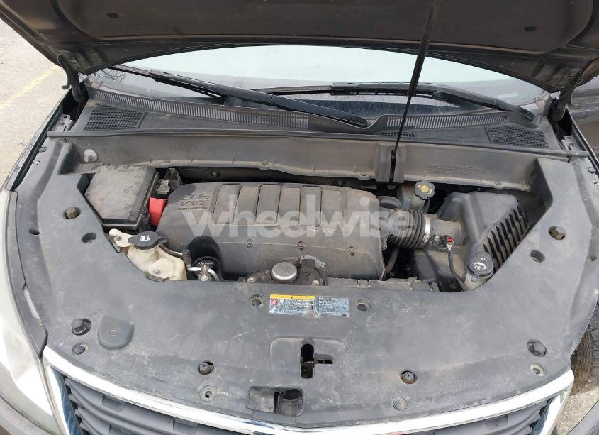 Photo 10 of 2014 Chevrolet Traverse LS (VIN 1GNKRFED9EJ233140)