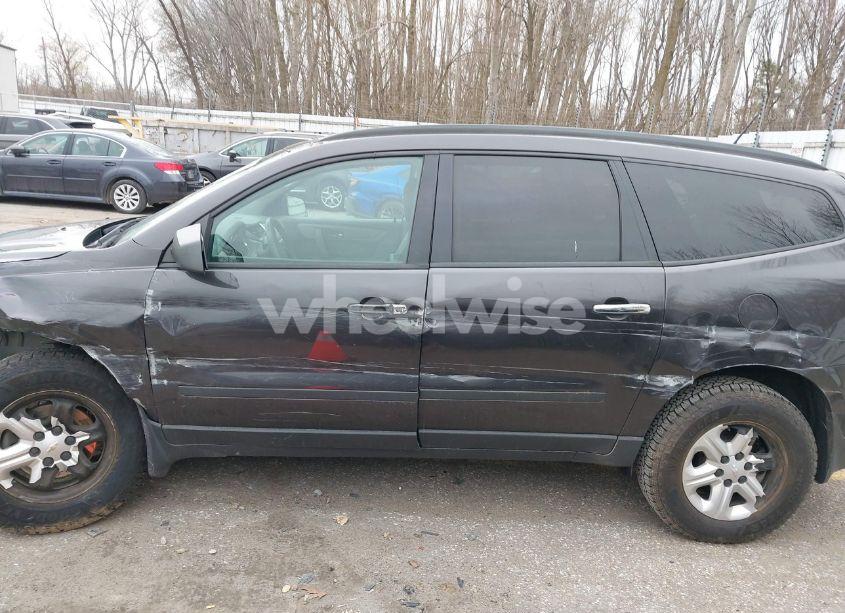 Photo 15 of 2014 Chevrolet Traverse LS (VIN 1GNKRFED9EJ233140)