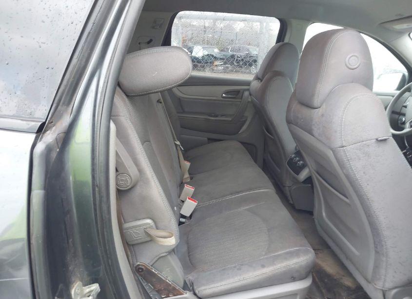 Photo 8 of 2014 Chevrolet Traverse LS (VIN 1GNKRFED9EJ242789)