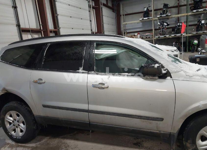 Photo 12 of 2015 Chevrolet Traverse LS (VIN 1GNKRFED9FJ343042)