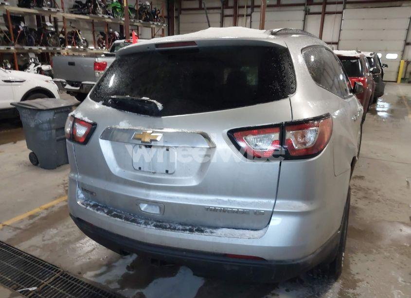 Photo 15 of 2015 Chevrolet Traverse LS (VIN 1GNKRFED9FJ343042)