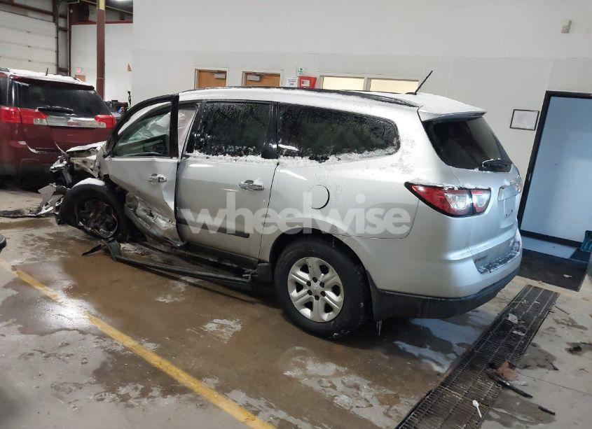 Photo 3 of 2015 Chevrolet Traverse LS (VIN 1GNKRFED9FJ343042)