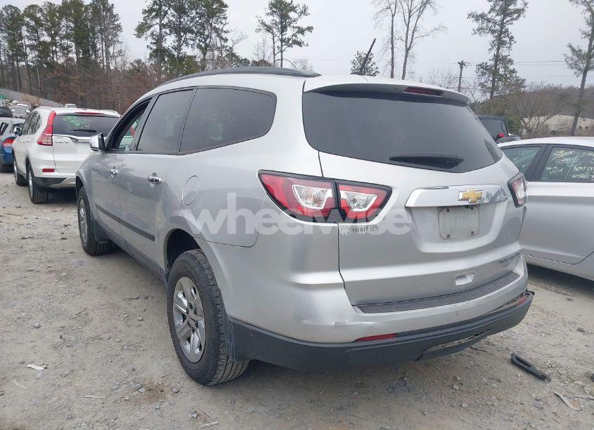 Photo 3 of 2015 Chevrolet Traverse LS (VIN 1GNKRFED9FJ379555)
