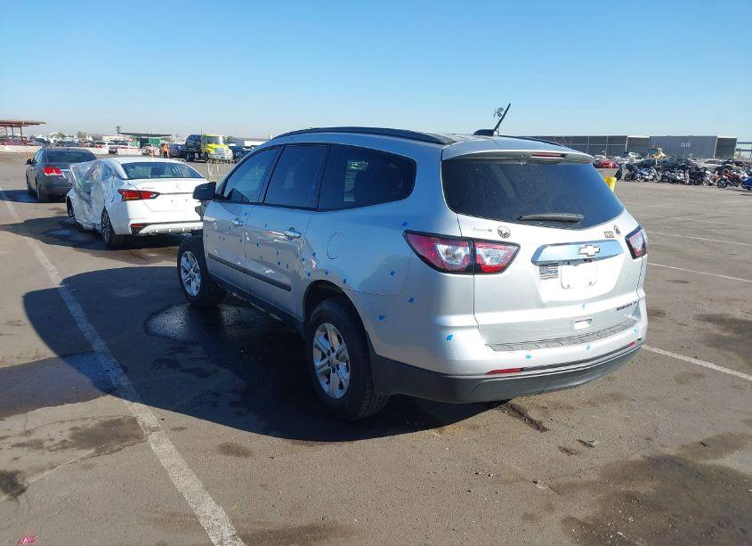 Photo 3 of 2016 Chevrolet Traverse LS (VIN 1GNKRFED9GJ293325)