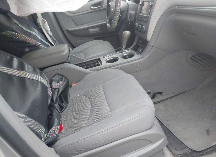 Photo 5 of 2017 Chevrolet Traverse LS (VIN 1GNKRFED9HJ279376)