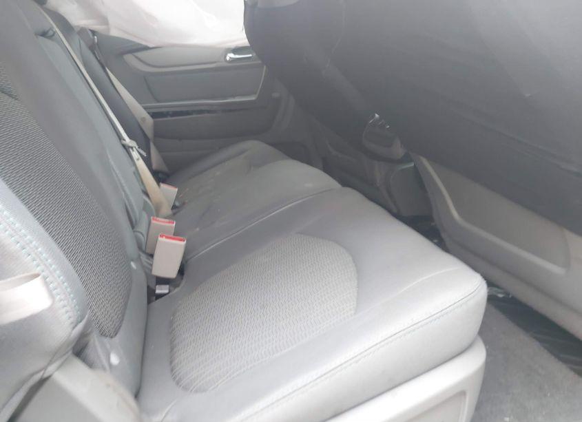 Photo 8 of 2017 Chevrolet Traverse LS (VIN 1GNKRFED9HJ279376)