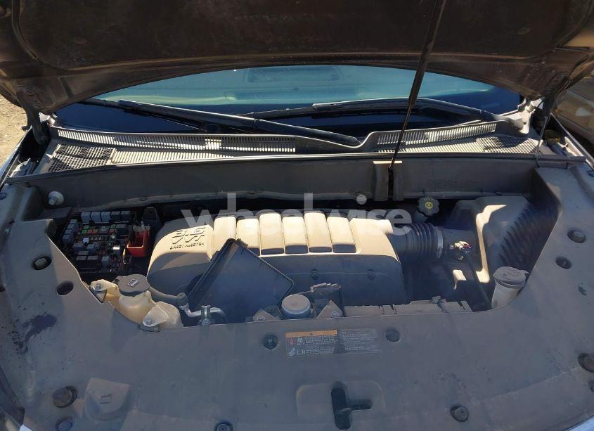 Photo 10 of 2017 Chevrolet Traverse LS (VIN 1GNKRFED9HJ308178)