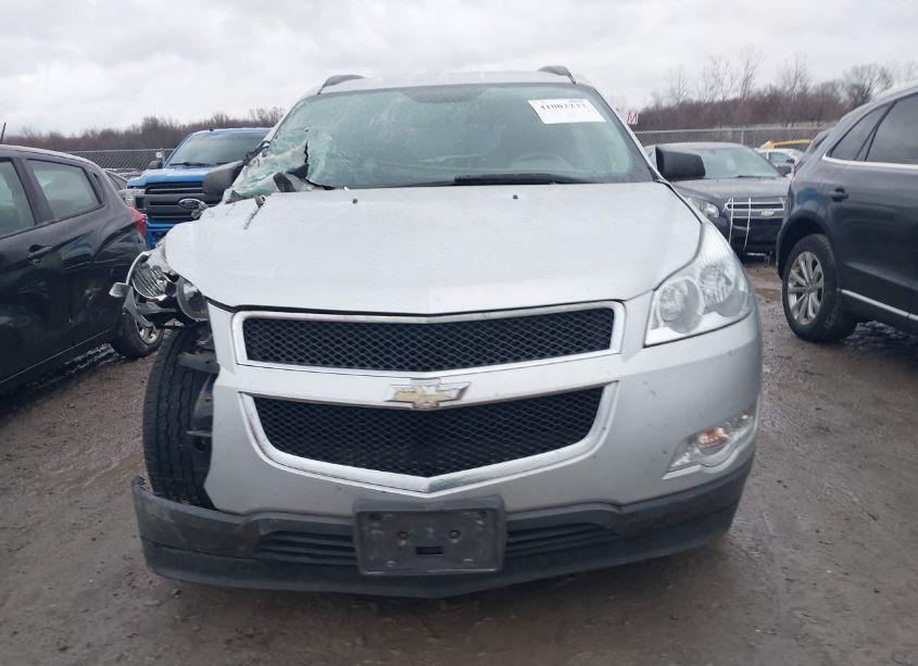 Photo 12 of 2011 Chevrolet Traverse LS (VIN 1GNKRFEDXBJ352732)