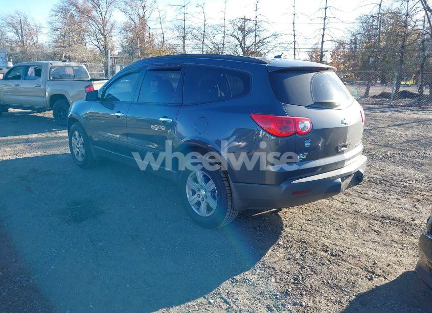 Photo 3 of 2012 Chevrolet Traverse LS (VIN 1GNKRFEDXCJ250199)