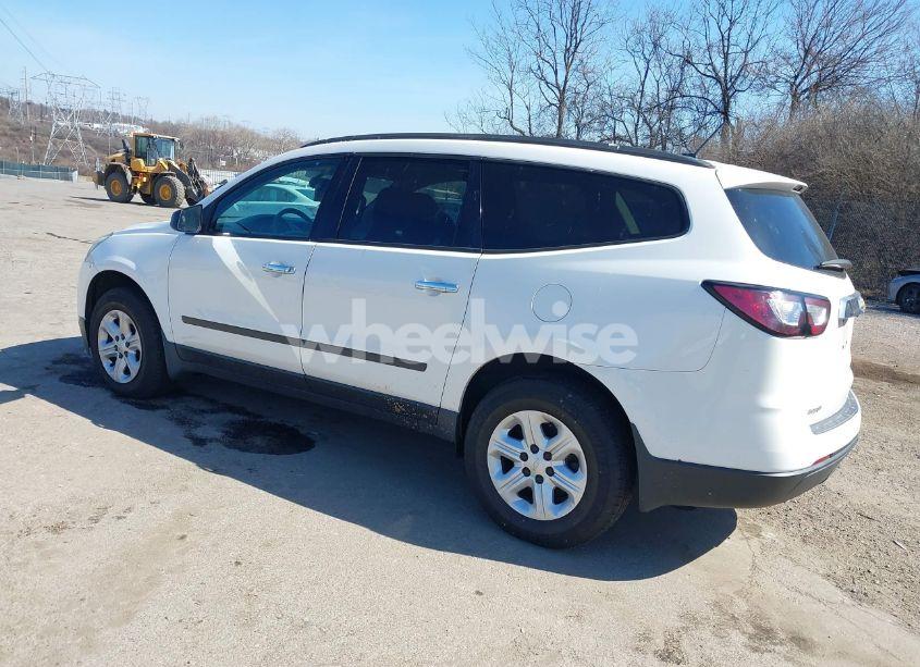 Photo 3 of 2013 Chevrolet Traverse LS (VIN 1GNKRFEDXDJ107187)