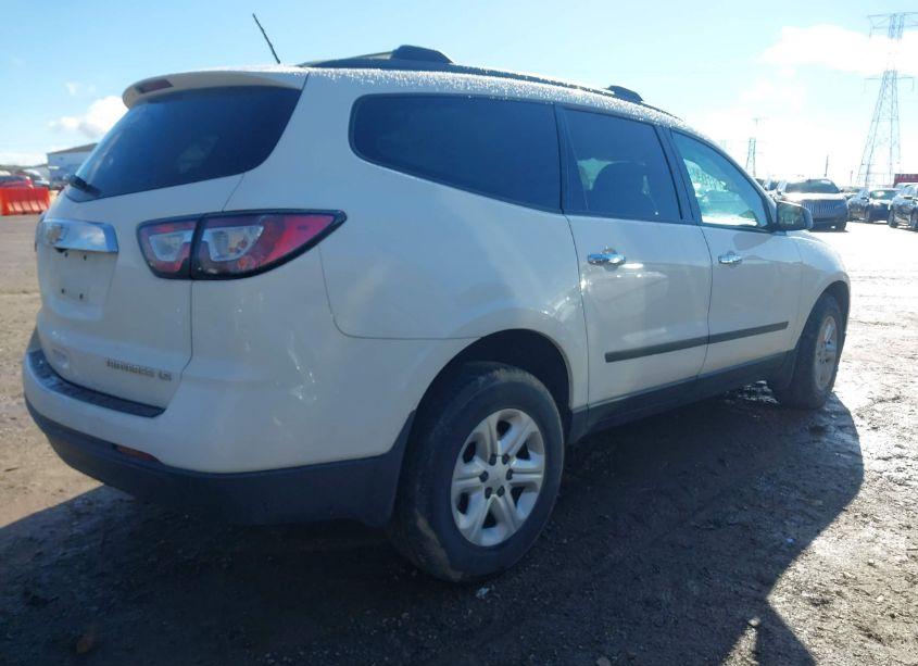 Photo 4 of 2014 Chevrolet Traverse LS (VIN 1GNKRFEDXEJ139848)