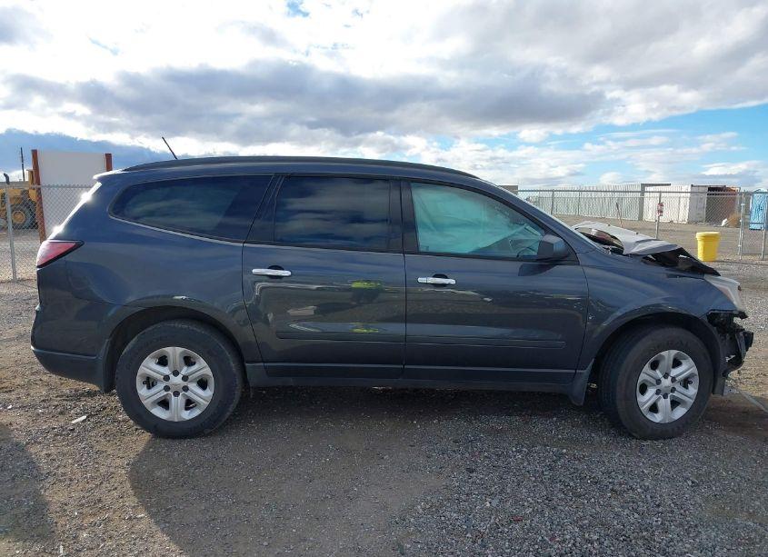 Photo 14 of 2014 Chevrolet Traverse LS (VIN 1GNKRFEDXEJ249685)