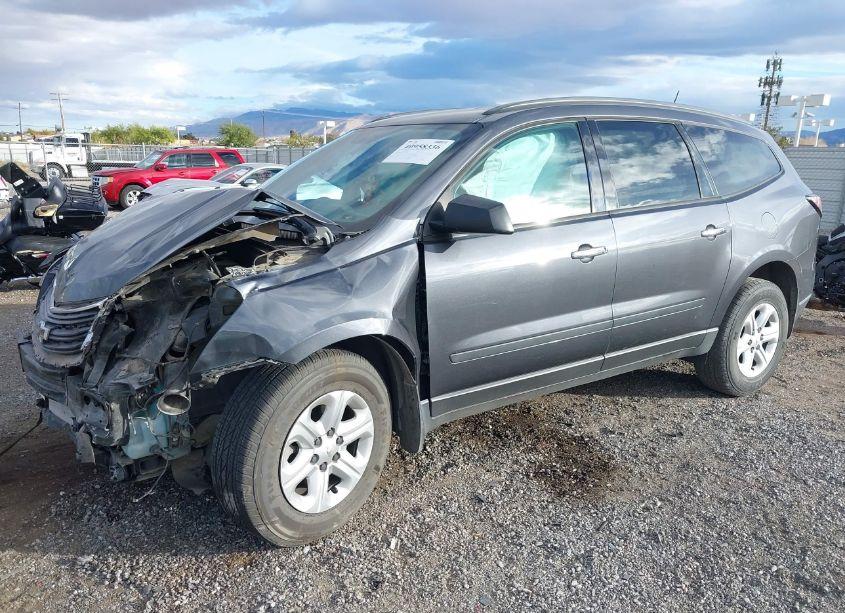 Photo 2 of 2014 Chevrolet Traverse LS (VIN 1GNKRFEDXEJ249685)