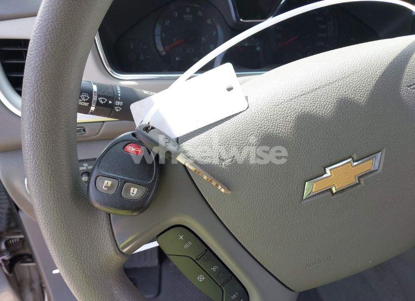 Photo 11 of 2014 Chevrolet Traverse LS (VIN 1GNKRFEDXEJ271038)